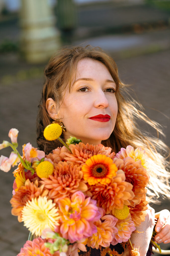 portrait en fleurs Aglaé. Photo Motoucourt
